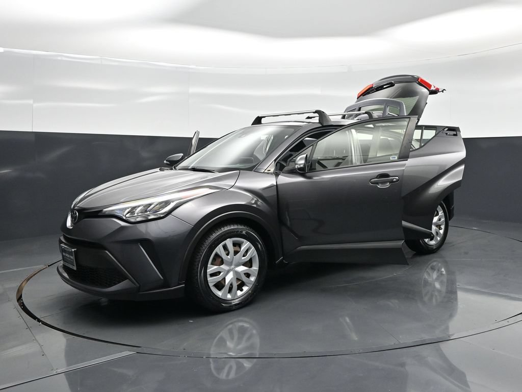 Used 2020 Toyota C-HR LE FWD image 24