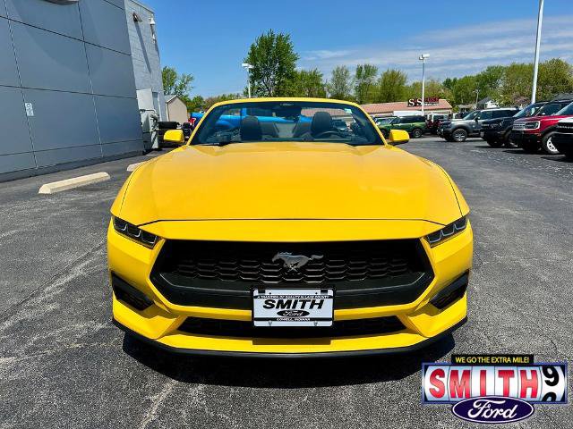 Certified 2024 Ford Mustang Convertible RWD image 3