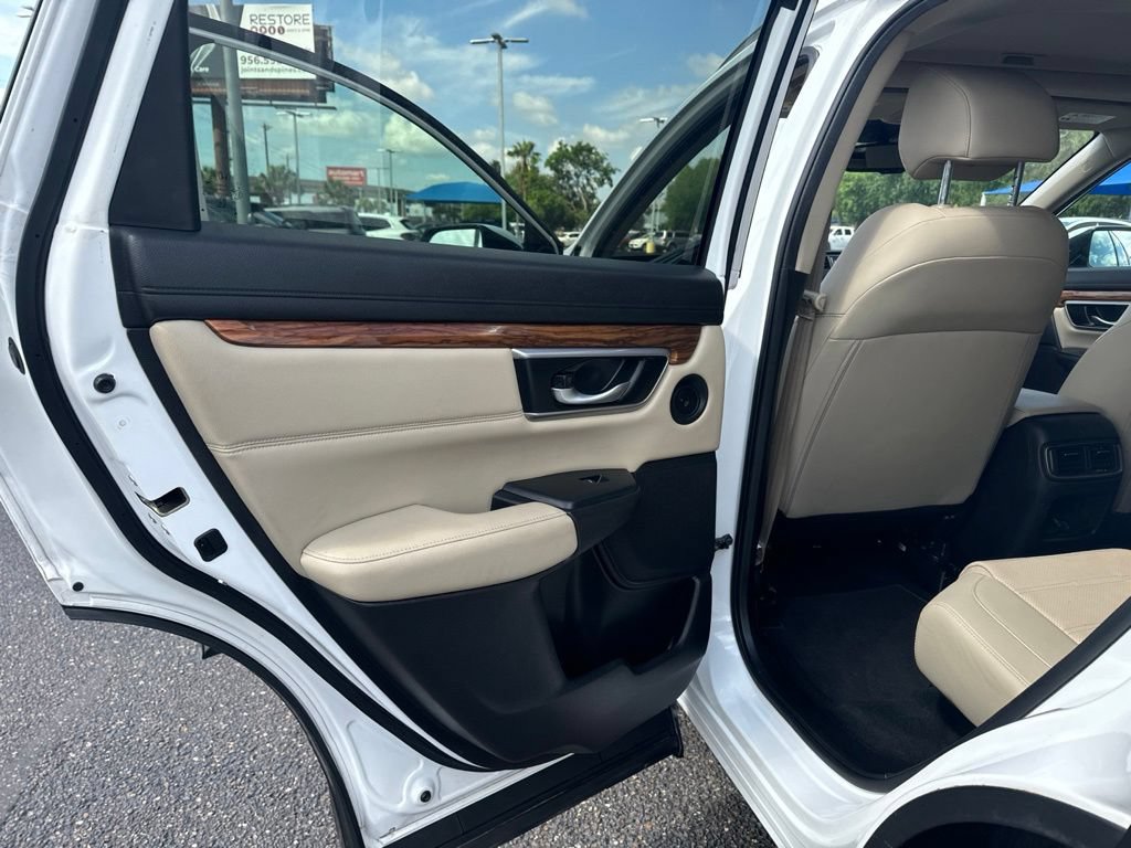 Used 2022 Honda CR-V Touring image 15