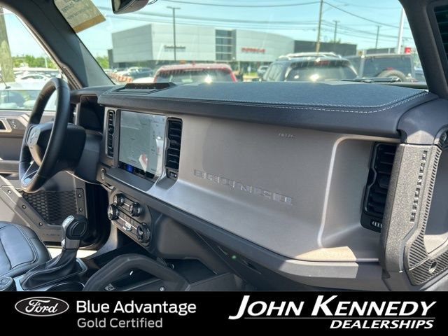 Certified 2025 Ford Bronco Outer Banks w/ Sasquatch Package AWD/4WD image 40