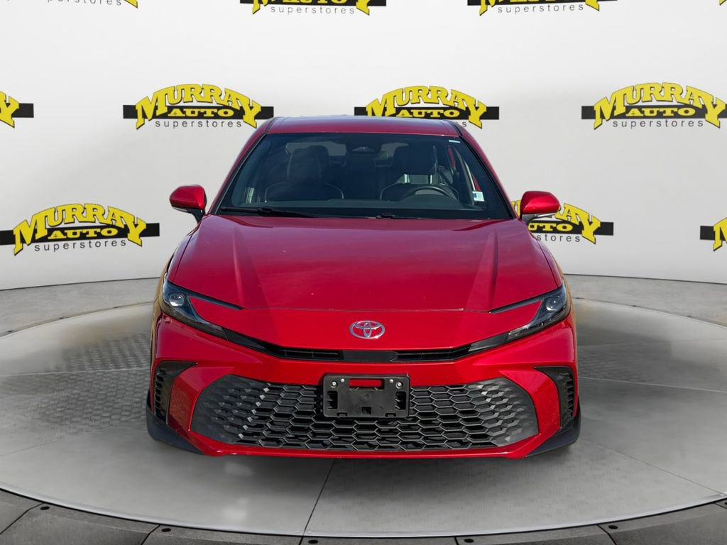 Used 2025 Toyota Camry SE image 9