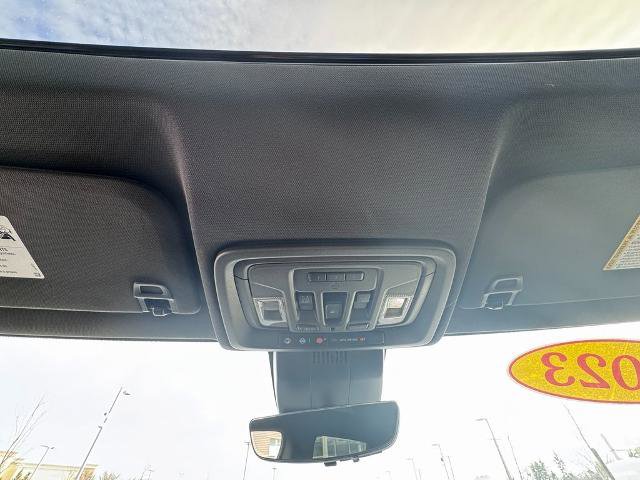 Used 2023 GMC Sierra 1500 AT4 w/ AT4 Premium Package image 27