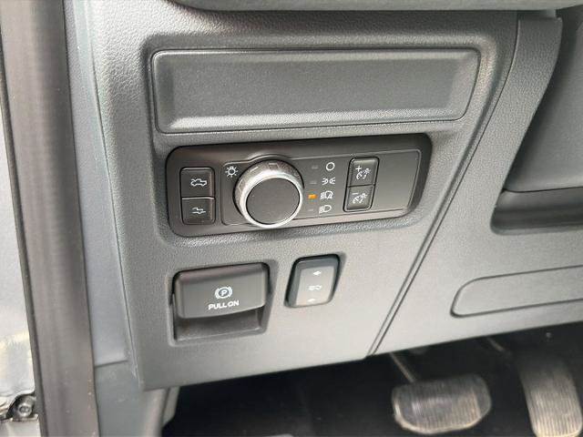 Certified 2025 Ford F150 Lightning Lariat AWD/4WD image 21