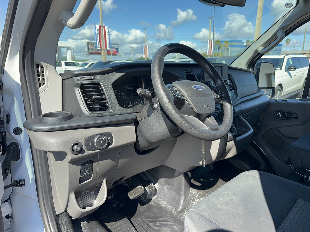 Certified 2025 Ford Transit 250 Low Roof w/ Exterior Upgrade Package RWD image 14