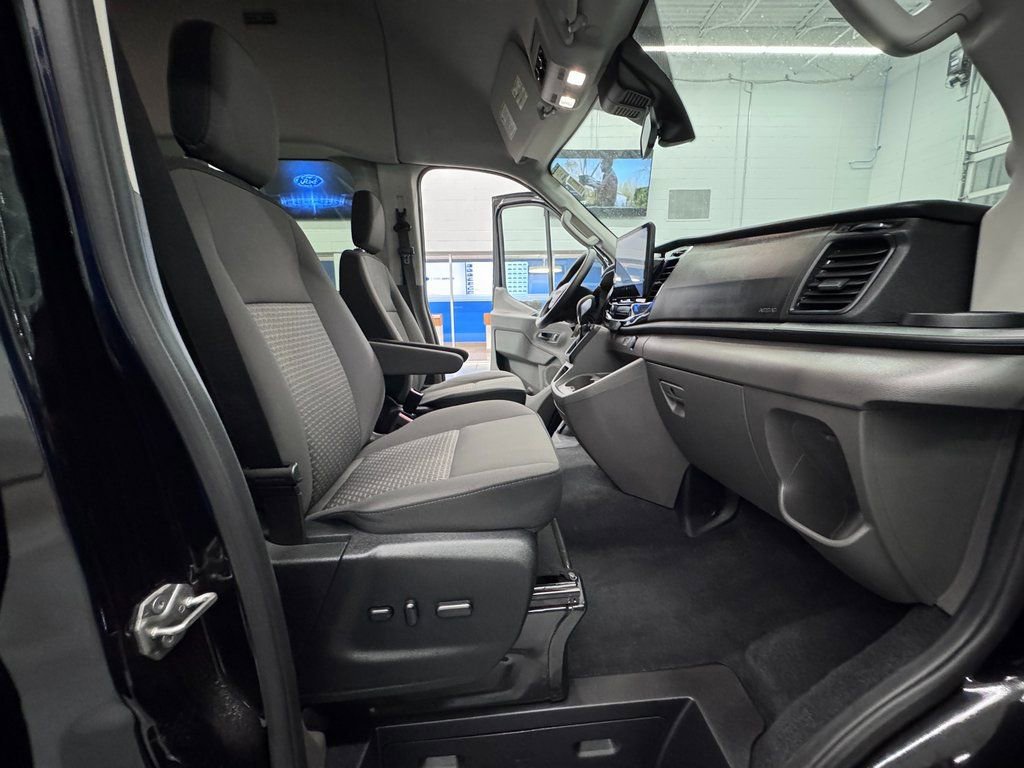 Certified 2024 Ford Transit 350 XLT image 31