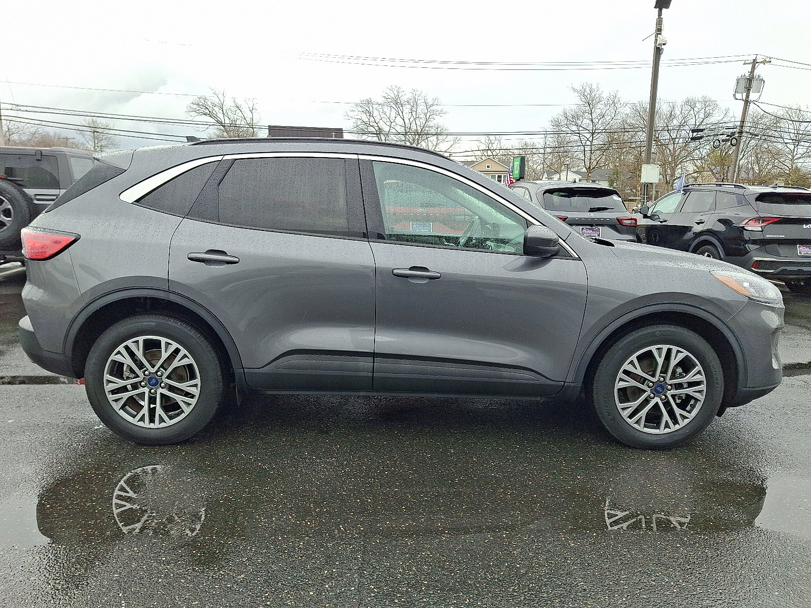 Certified 2022 Ford Escape SEL AWD/4WD image 12