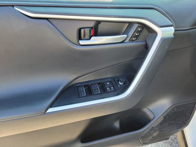 Used 2023 Toyota RAV4 Limited AWD/4WD image 15