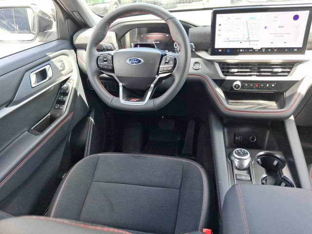 Certified 2026 Ford Explorer ST RWD image 8