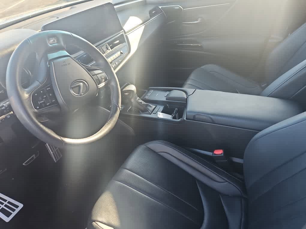 Used 2022 Lexus ES 350 F Sport image 13