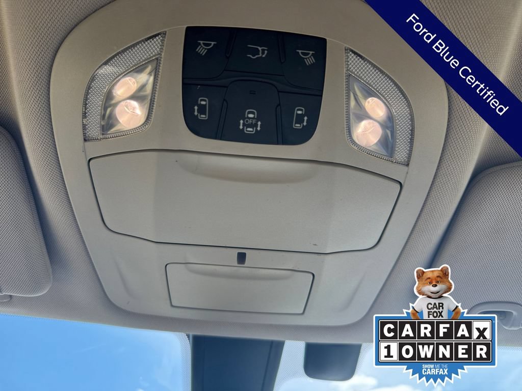 Used 2020 Chrysler Pacifica Touring FWD image 26