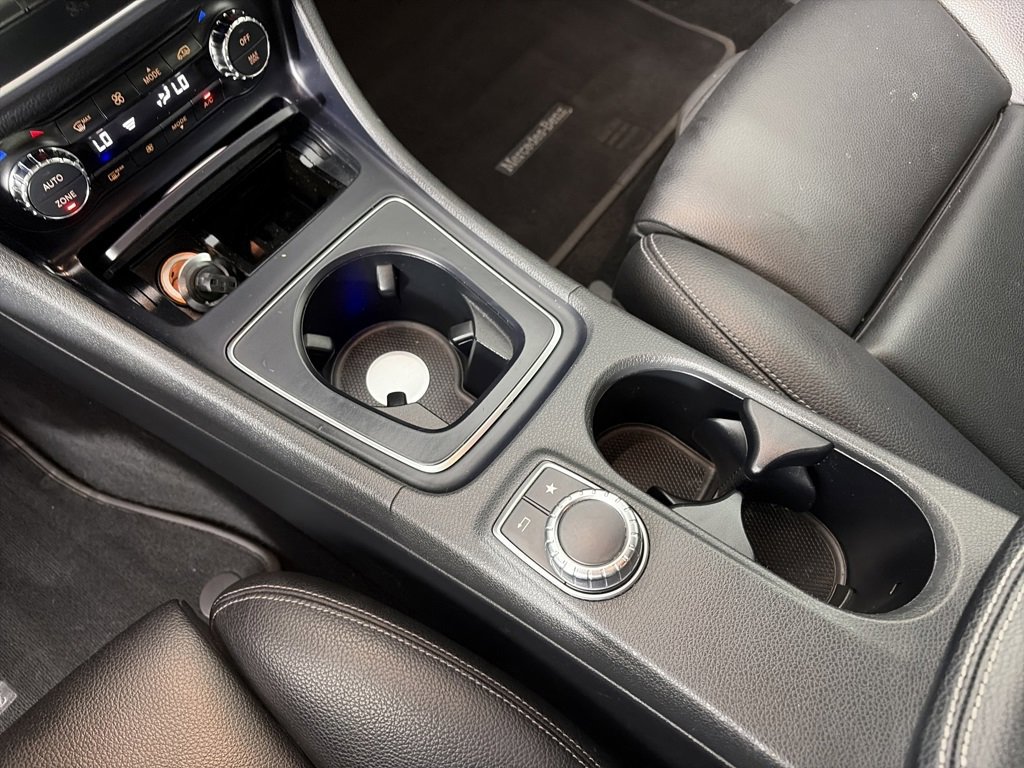 Used 2017 Mercedes-Benz GLA 250 4MATIC image 23