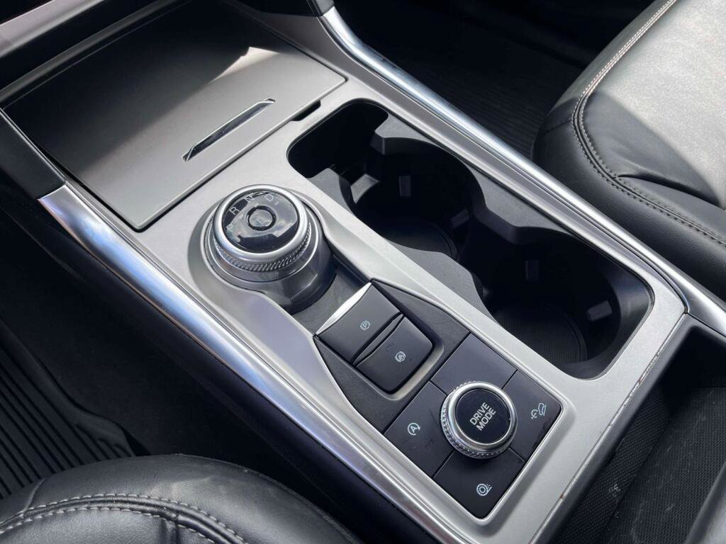 Certified 2023 Ford Explorer XLT AWD/4WD image 29