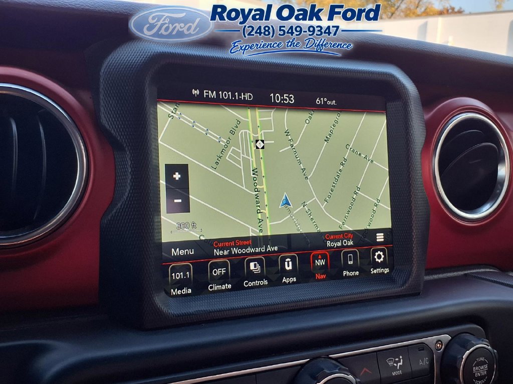 Used 2022 Jeep Gladiator Rubicon AWD/4WD image 19