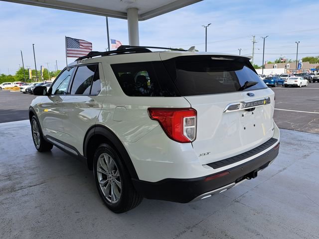 Certified 2020 Ford Explorer XLT w/ Equipment Group 202A image 2