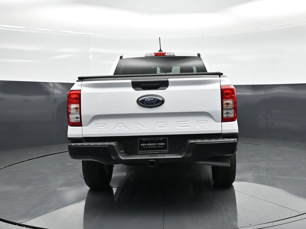Certified 2025 Ford Ranger XL w/ Trailer Tow Package RWD image 25