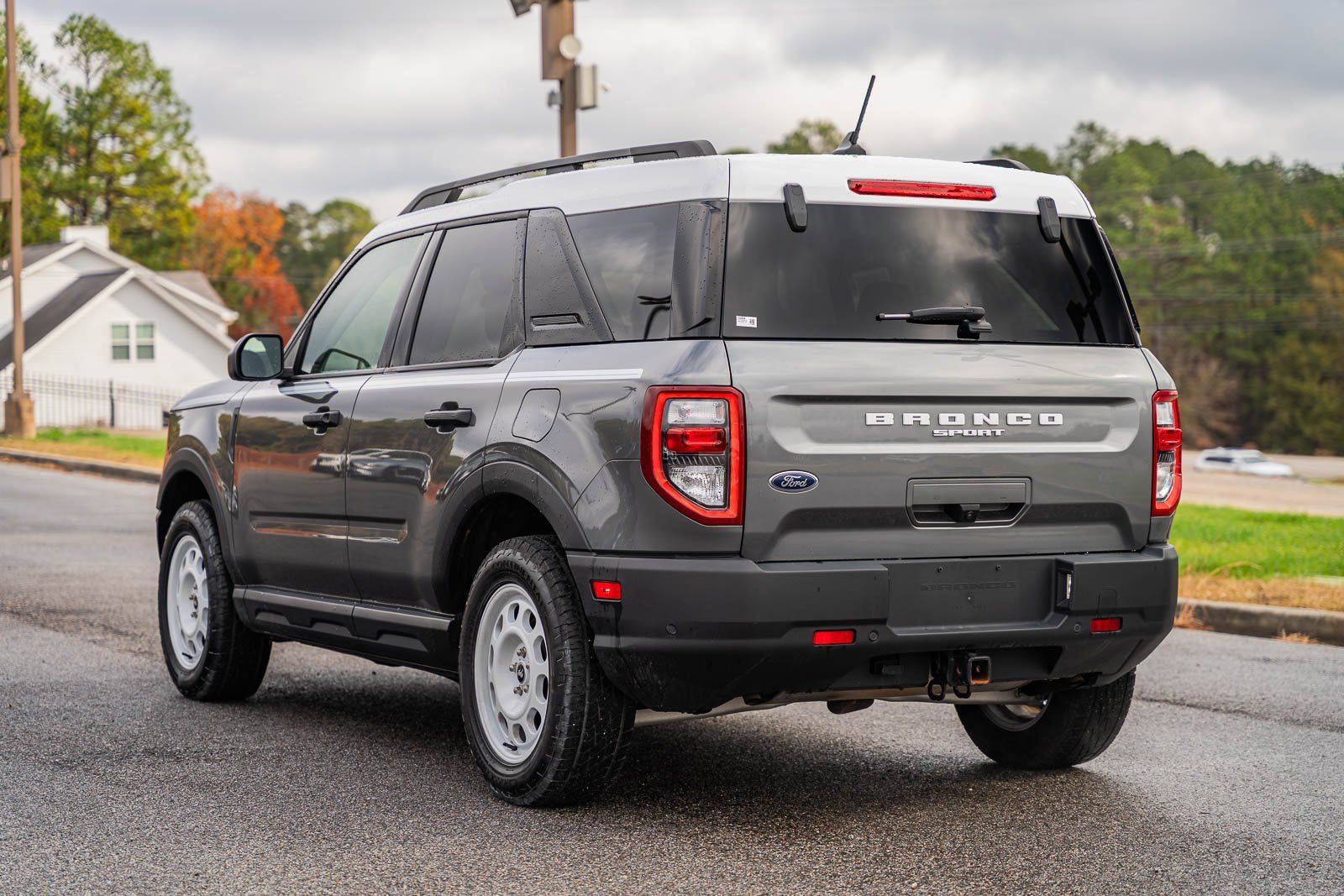 Certified 2023 Ford Bronco Sport Heritage w/ Heritage Convenience Package image 3