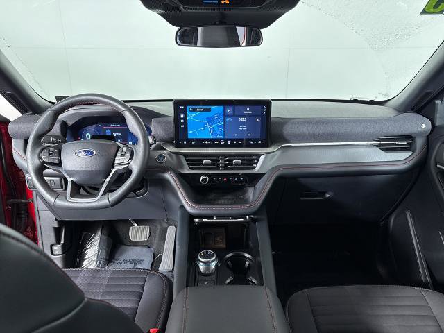 Certified 2025 Ford Explorer ST-Line w/ ST-Line Street Pack image 4