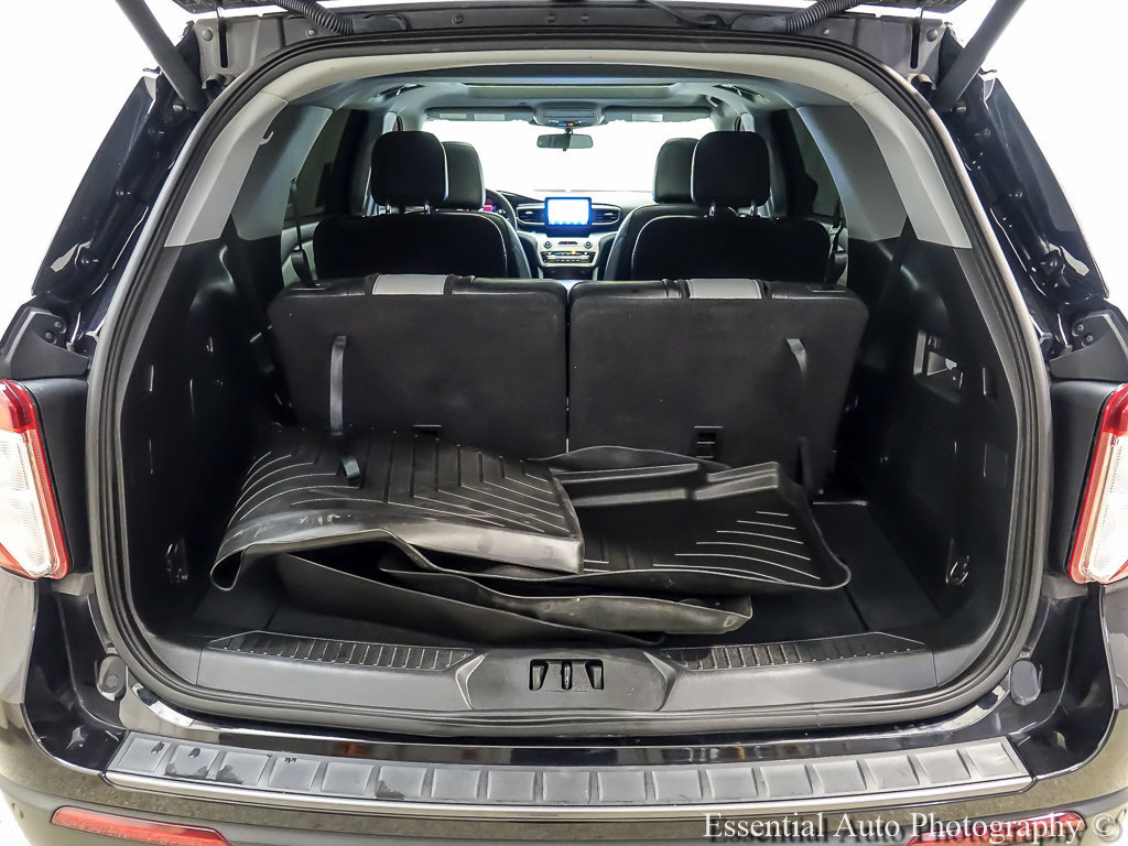 Certified 2021 Ford Explorer XLT w/ Equipment Group 202A AWD/4WD image 24
