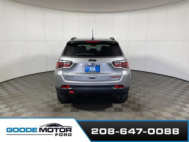 Used 2020 Jeep Compass Trailhawk image 3