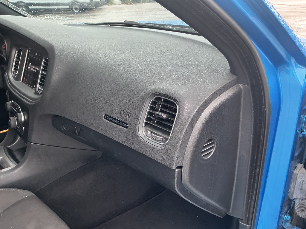 Used 2023 Dodge Charger GT w/ Technology Group RWD image 24
