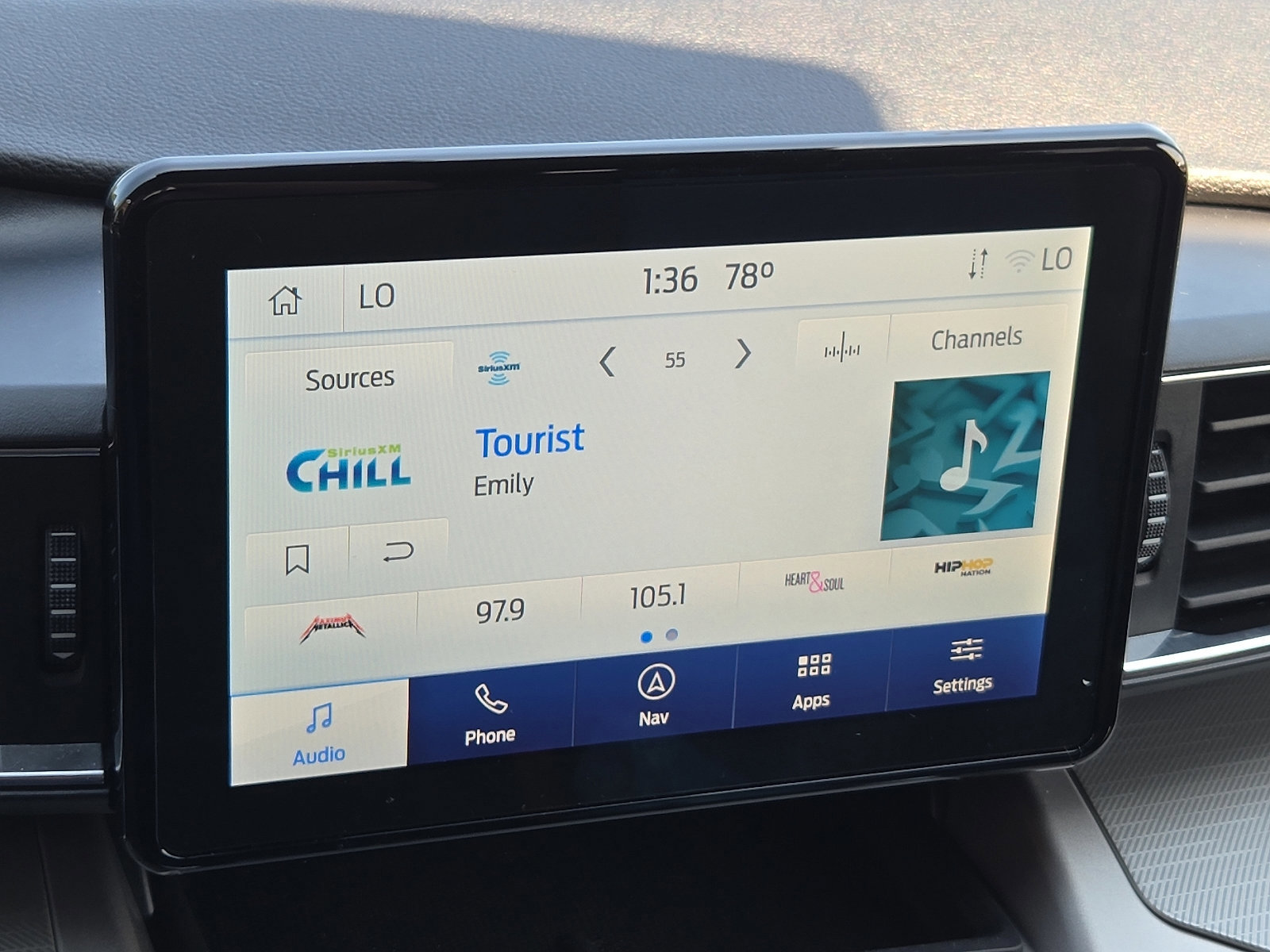 Certified 2022 Ford Explorer XLT w/ Equipment Group 202A image 16