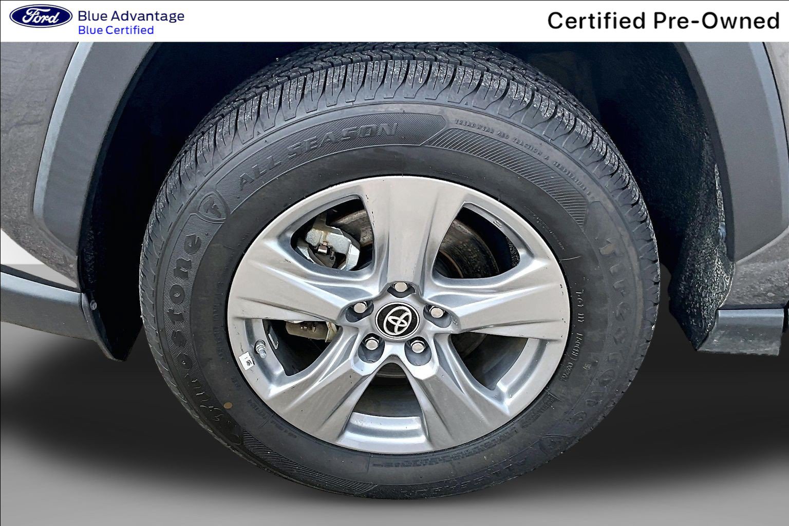 Used 2024 Toyota RAV4 LE AWD/4WD image 9
