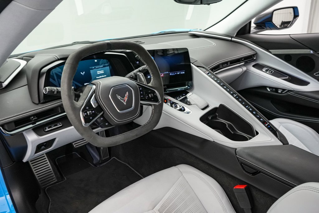 Used 2023 Chevrolet Corvette Stingray Premium Cpe w/ Z51 Performance Package image 26