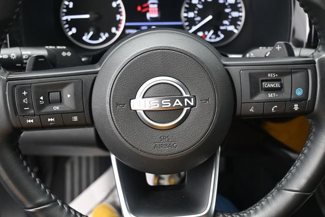Used 2025 Nissan Pathfinder SV AWD/4WD image 10