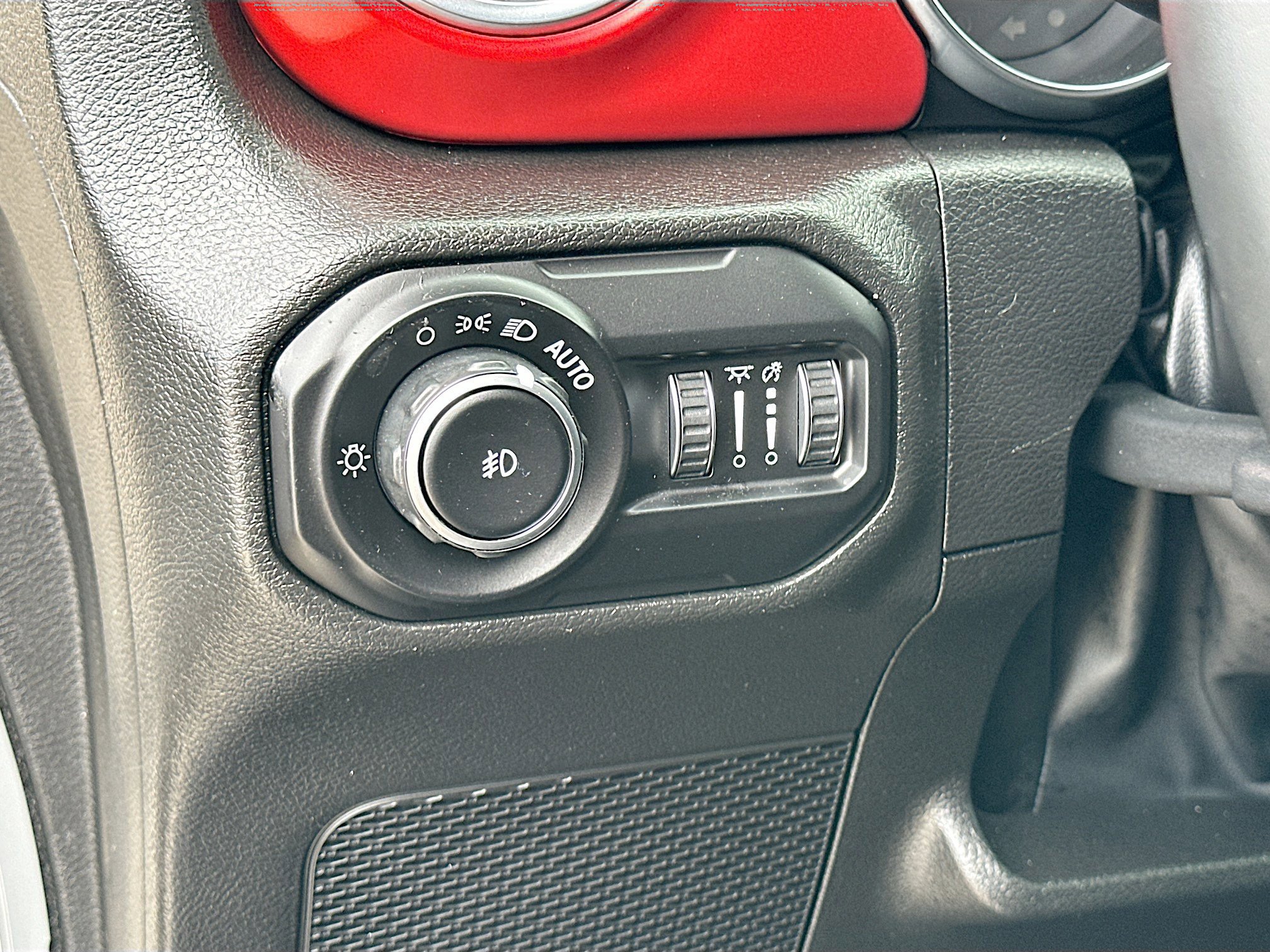 Used 2022 Jeep Wrangler Rubicon image 10