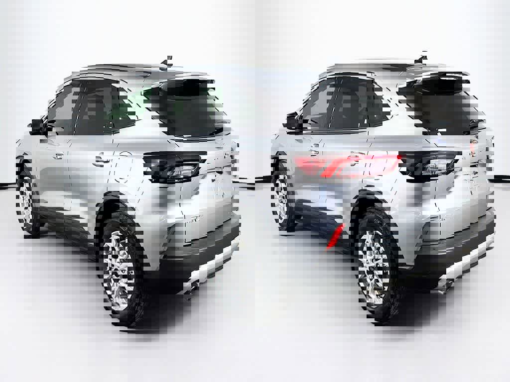 Certified 2024 Ford Escape Active image 3