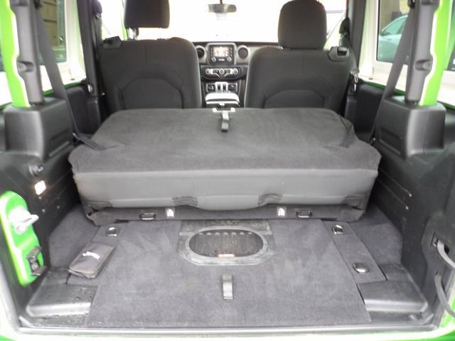 Used 2019 Jeep Wrangler Sport S image 31