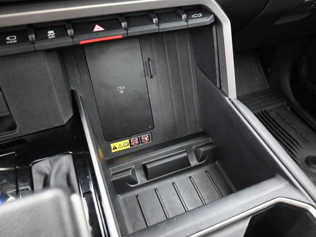 Used 2025 Toyota Tundra Limited image 48