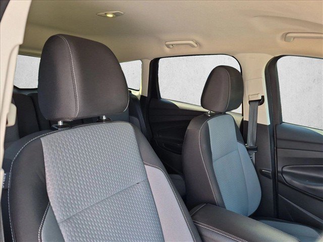 Certified 2017 Ford Escape SE w/ SE Cold Weather Package FWD image 16