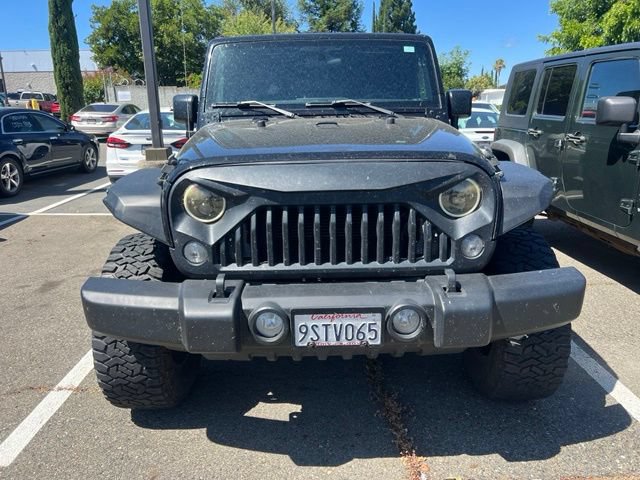 Used 2017 Jeep Wrangler Unlimited Sport w/ Dual Top Group AWD/4WD image 2