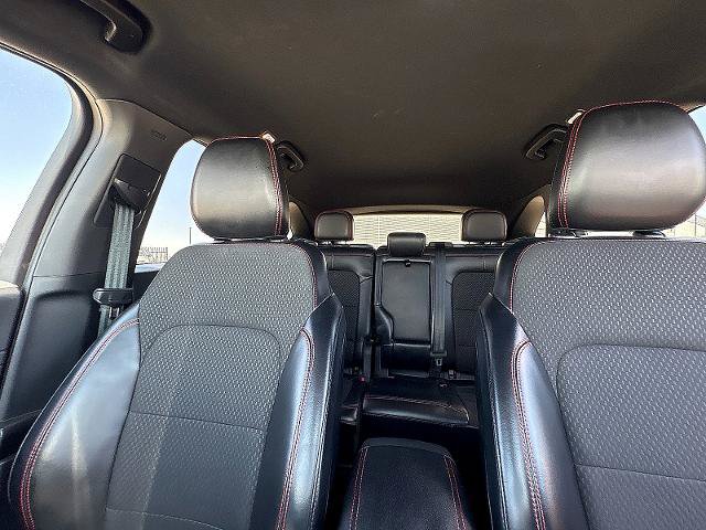 Certified 2024 Ford Escape ST-Line FWD image 22