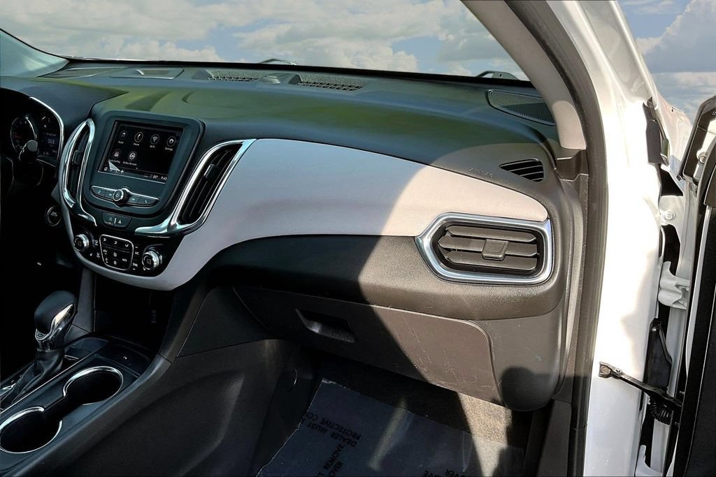 Used 2023 Chevrolet Equinox LT FWD image 28