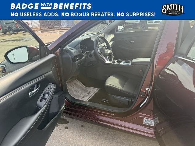 Used 2025 Nissan Sentra SV FWD image 11