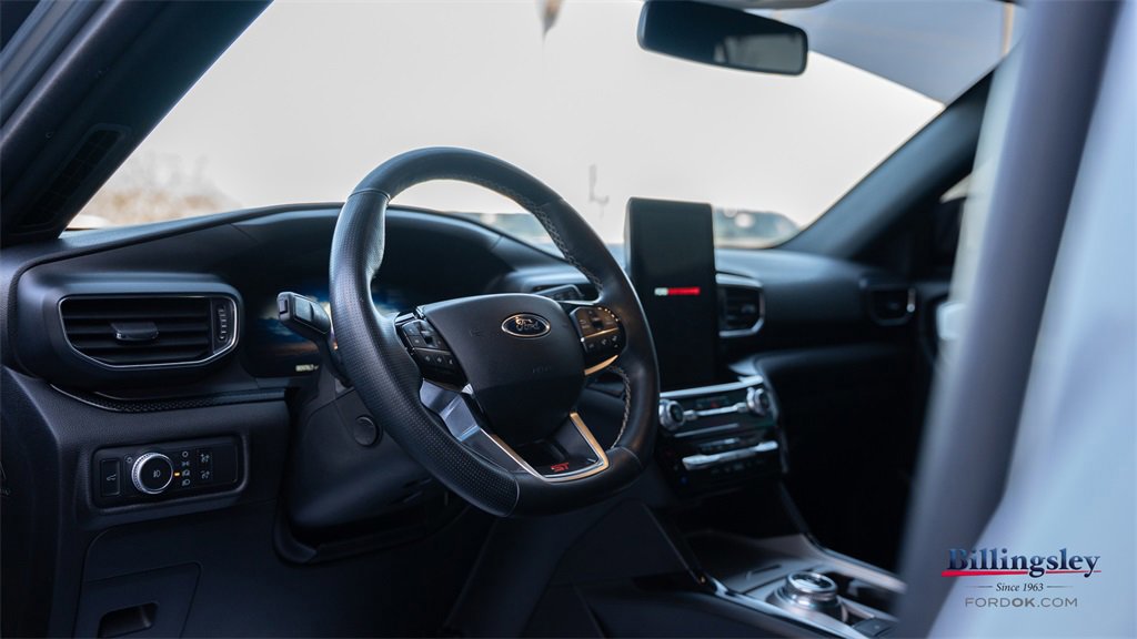 Certified 2021 Ford Explorer ST w/ Equipment Group 401A image 24