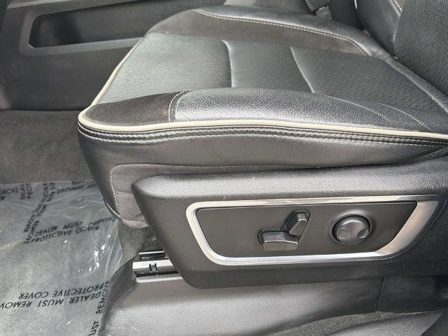 Used 2024 RAM 1500 Laramie AWD/4WD image 16