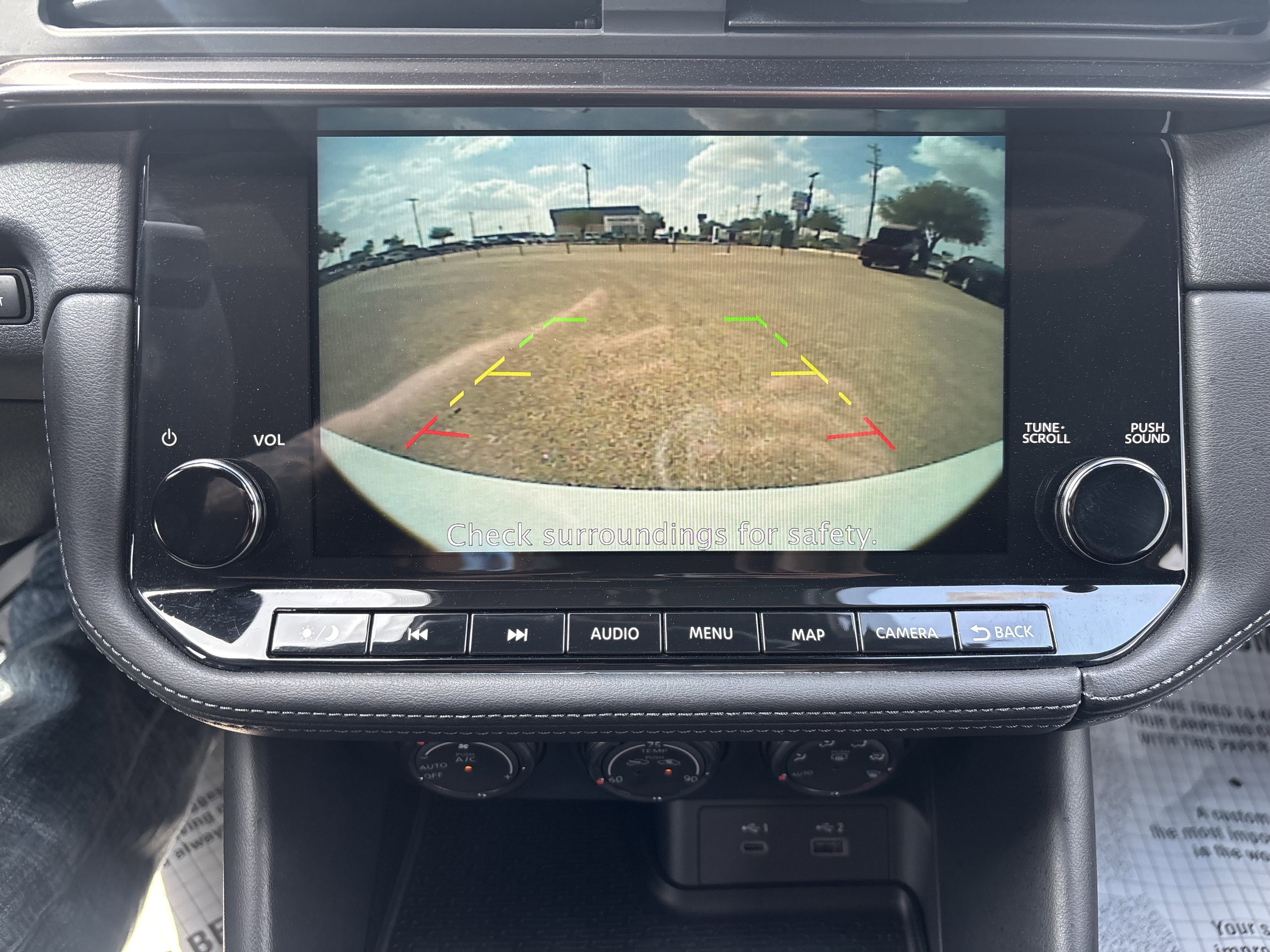 Used 2024 Nissan Z NISMO w/ Floor Mat Package image 32