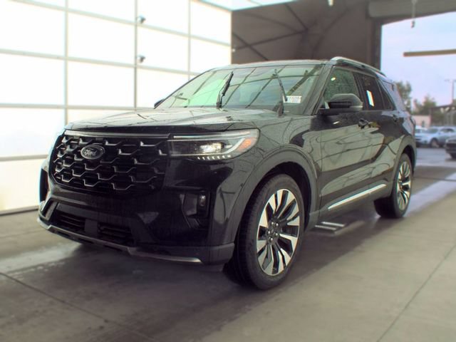 Certified 2025 Ford Explorer Platinum w/ LUX Leather Package AWD/4WD image 4