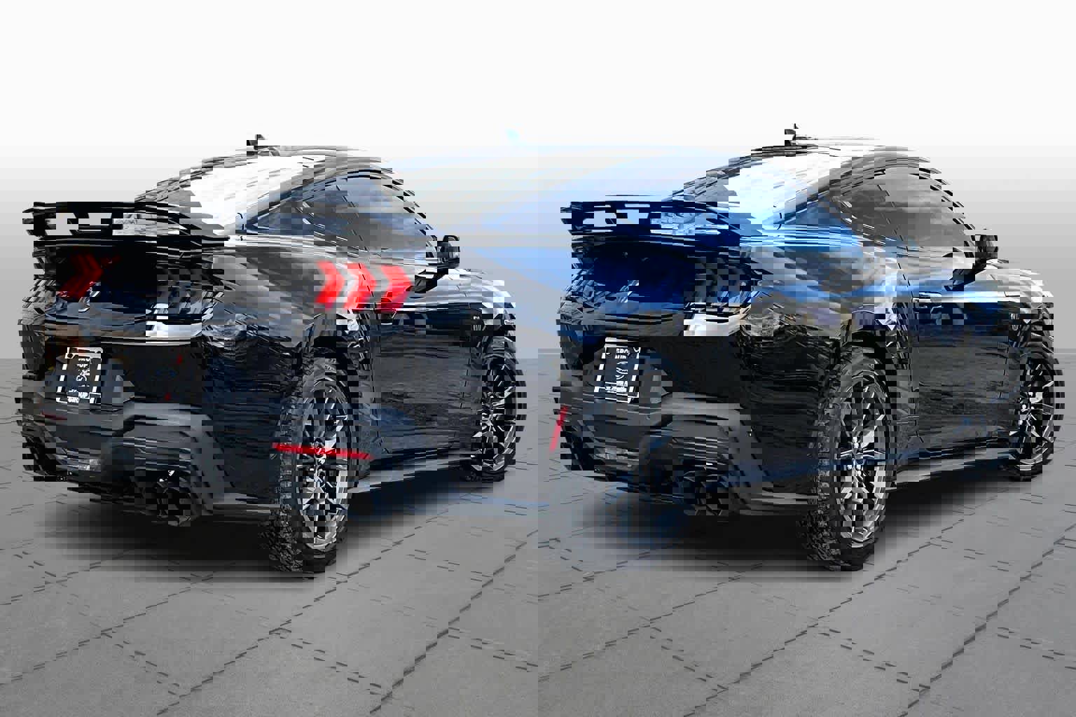 Certified 2025 Ford Mustang Dark Horse image 3