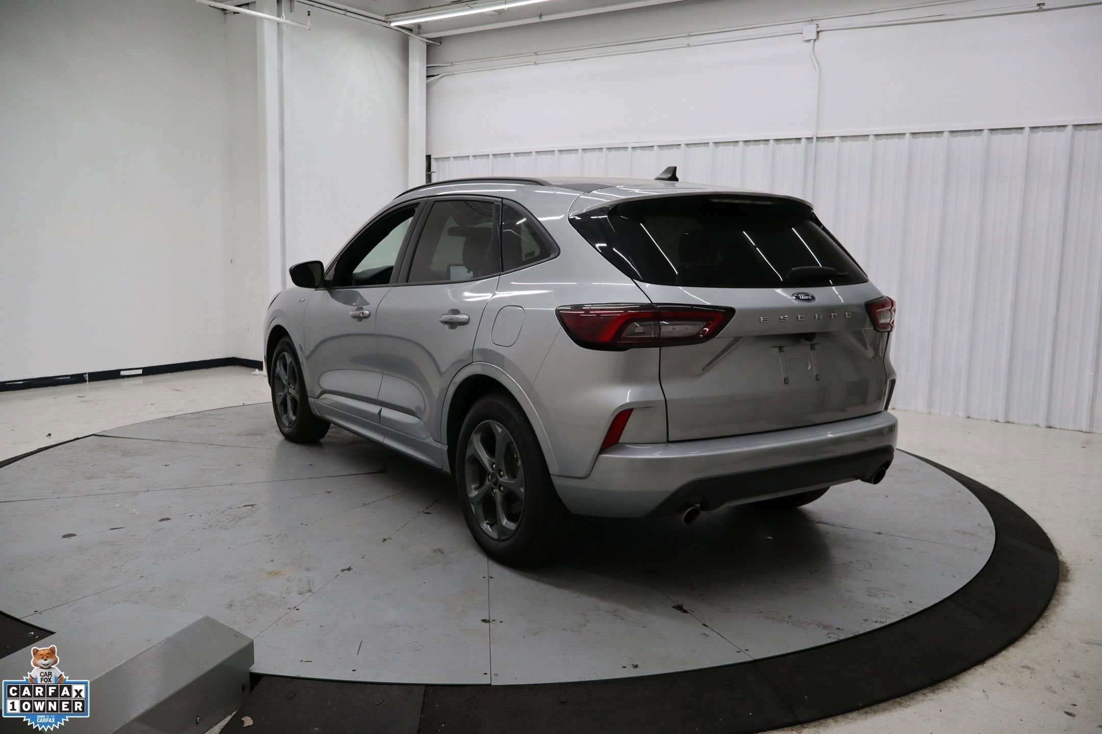 Certified 2024 Ford Escape ST-Line w/ Cold Weather Package image 3