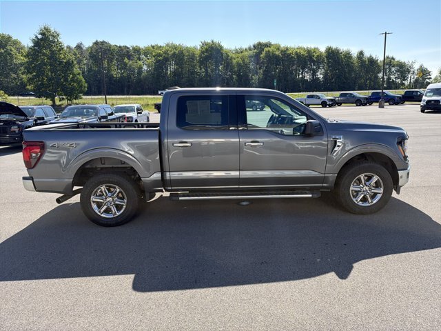 Certified 2025 Ford F150 XLT w/ Equipment Group 301A Standard AWD/4WD image 5