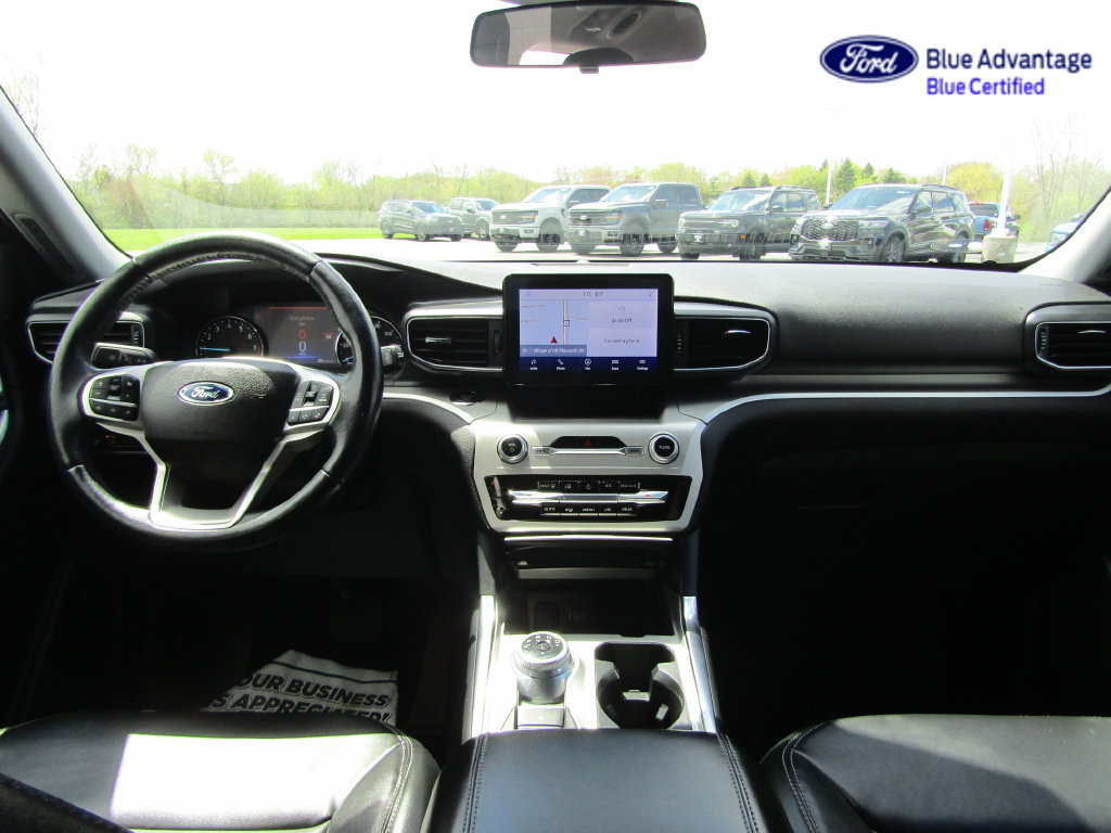 Certified 2022 Ford Explorer XLT AWD/4WD image 4
