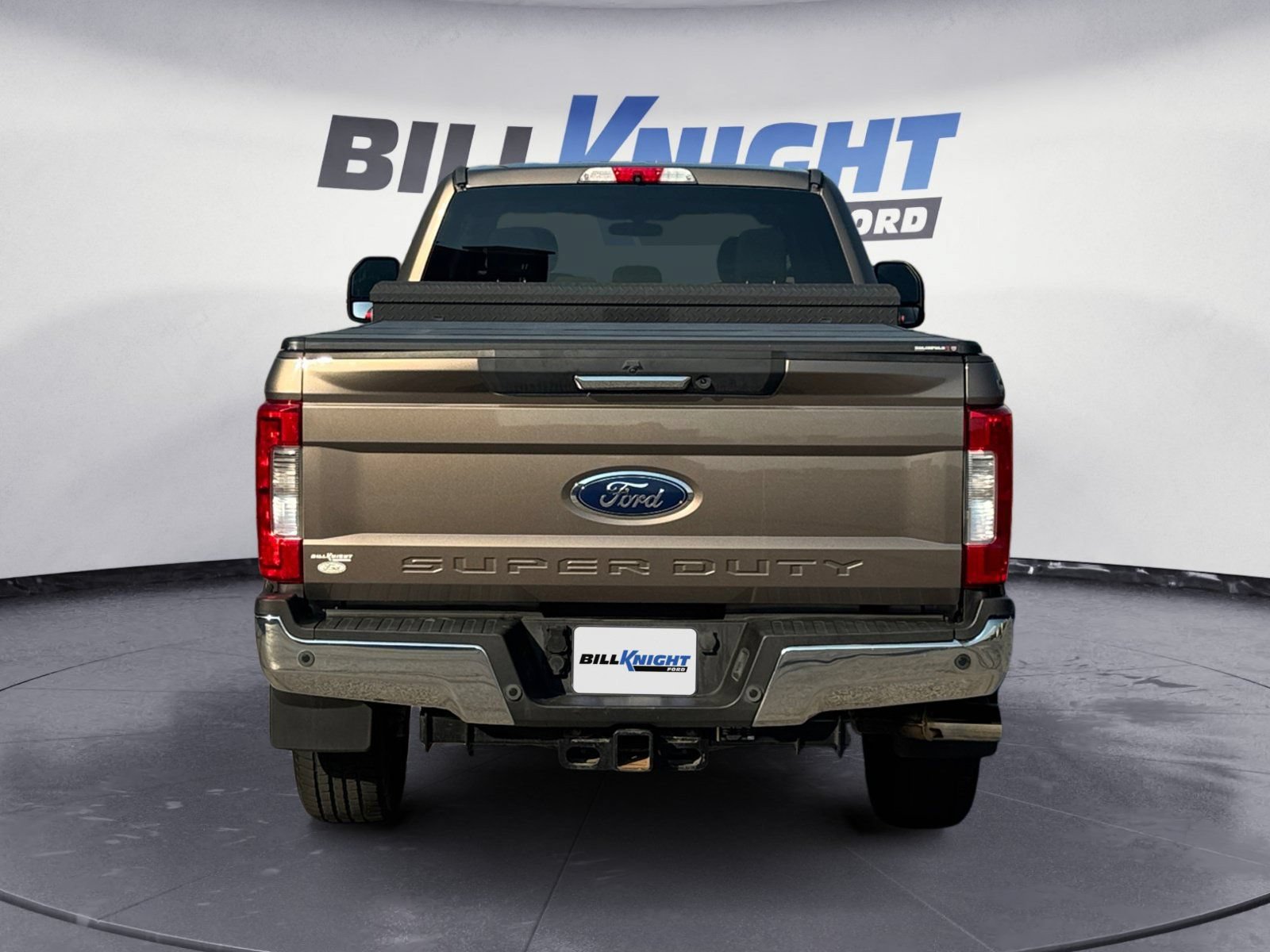 Certified 2019 Ford F350 XLT w/ XLT Premium Package AWD/4WD image 4