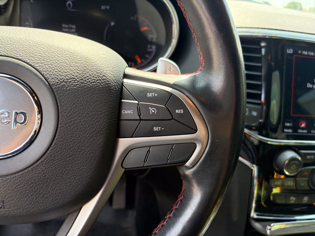 Used 2021 Jeep Grand Cherokee Trailhawk AWD/4WD image 25