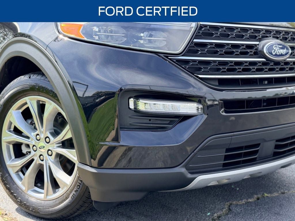 Certified 2022 Ford Explorer XLT w/ Equipment Group 202A RWD image 3