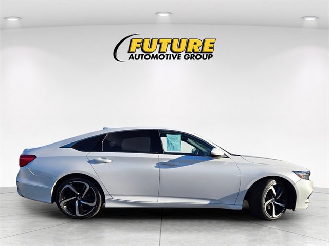Used 2020 Honda Accord Sport image 2