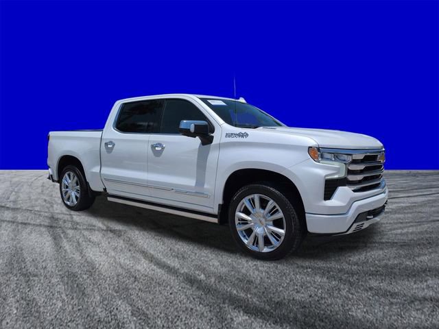 Used 2024 Chevrolet Silverado 1500 High Country w/ Technology Package AWD/4WD image 2